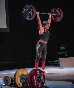 71 kg: Rovaniemen Reippaan Anni Vuohijoki piti odotetusti pintansa ja kruunasi vielä kultamitalin työnnön Suomen ennätyksellä.