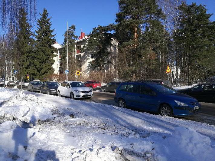 Työn piti alun perin valmistua tammikuun aikana 2017, mutta poikkeusjärjestelyt olivat voimassa vuoden 2017 loppuun asti. Asukastilaisuus 8.3.2017 Toinen asukastilaisuus järjestettiin 8.3.2017 klo 18 Steiner-koulun ruokalassa Paraistentiellä.