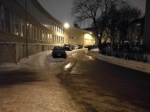 4. Ensimmäinen talvi Ruskeasuo kuuluu kokonaishoitoalueeseen, jossa kunnossapidosta vastaa Stara. Ensimmäisen talven jälkeen haastateltiin Staran työnjohtajaa ja alueella toimineita työntekijöitä.