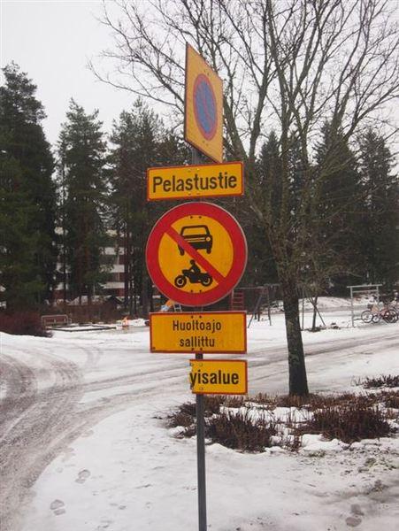 pelastustie: Kyllä Osoitemerkintöjen näkyvyys: hyvä Osoitenumeron