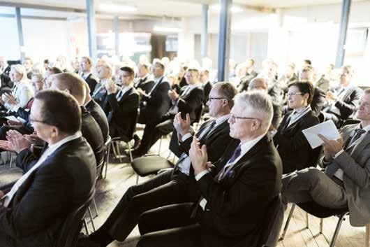 Pienen virvoketauon jälkeen seminaaria jatkoi Fortum Oyj:n toimitusjohtaja Pekka Lundmark, jonka puheen pääteemana oli ilmastonmuutos ja sen vakavuus.