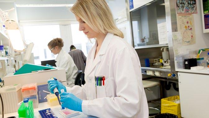 Biotekniikan tutkimusta ja kehitystä. Kuva: Turun yliopiston viestintä 3.2.