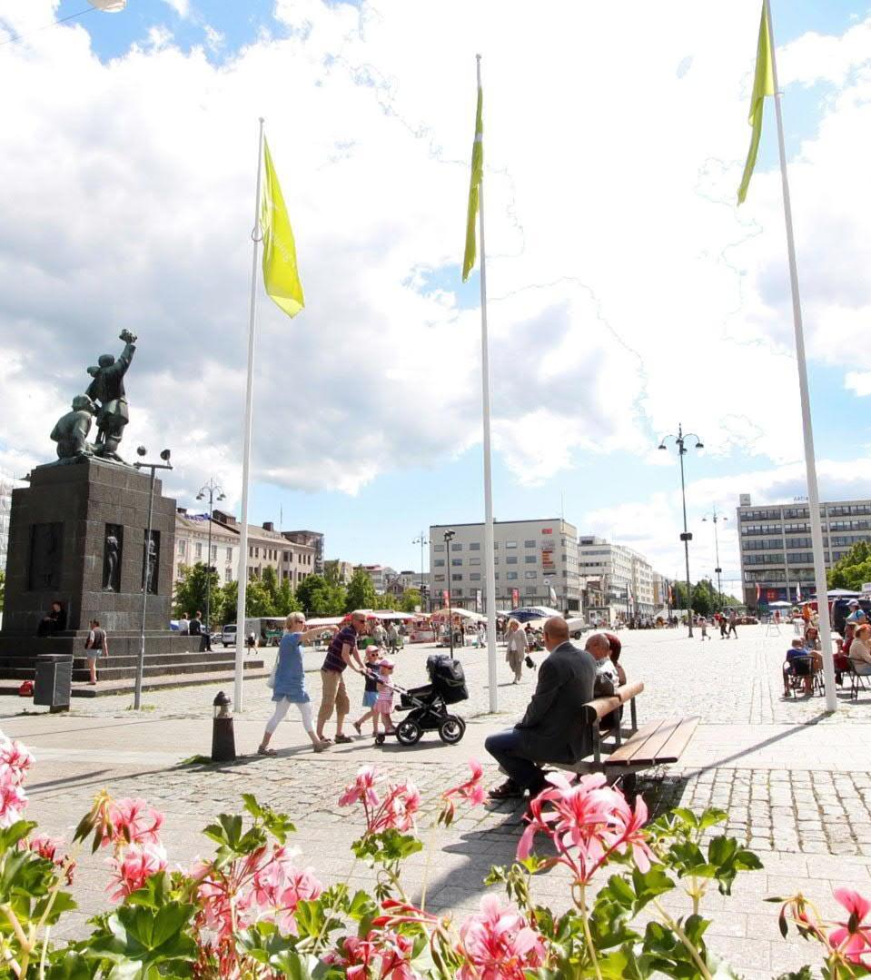 VAASAN ASUNTOMARKKINAT RAKENTAJIEN JA KIINTEISTÖVÄLITTÄJIEN NÄKEMYKSET (s. 25 34) 5.