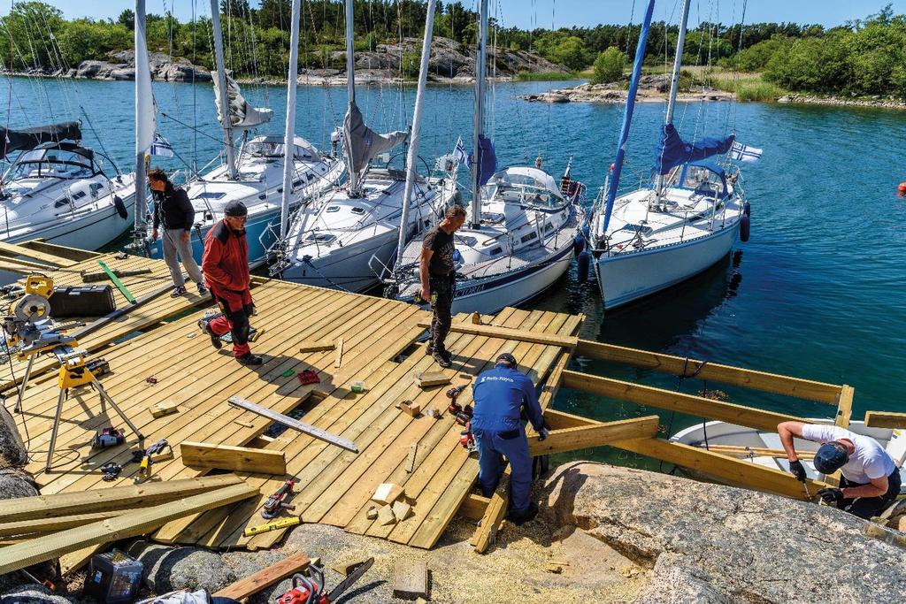 Saaritukikohdat Saaritukikohdissa toteutettiin polttopuu- sekä huolto- ja kunnossapitotöiden lisäksi seuraavat hankkeet: Pyytinkari Tukikohtaan asennettiin uudet uimaportaat sekä keskityttiin aiemmin