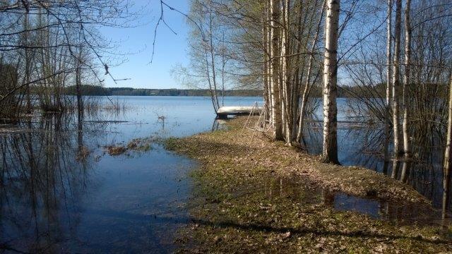 Hämeenlinnan kaupunkialueelta on alueelle matkaa noin 20 kilometriä.