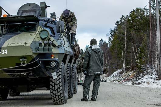 VMTK toimii prikaatin komentajan alaisuudessa tehden kaikki esityksensä hänelle.