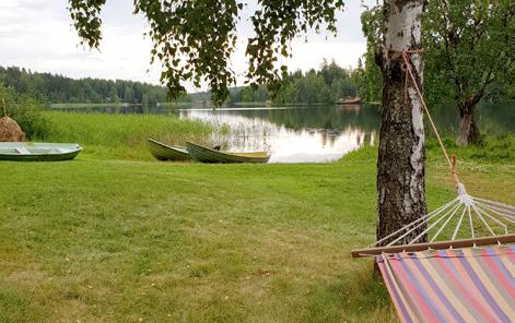 Leirimuistoja Salonsaaresta heinäkuulta 2018 Vau, mikä kesäkokemus ja muisto heinäkuun perheleiriltä Salonsaaressa 2018. Olin perheeni kanssa leirillä, mikä oli vailla vertaansa.