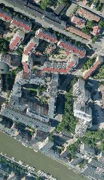(de) Vikkiänpuisto Vikkiäparken nimeämätön puisto park utan namn Asemakaavanmuutoksea muodostuva tianne: Mittakaava Skaa Kaupunginosa: 005 V V Kortteit: 9, 13 ja 14 9, 13 och 14 Kadut: Ikanrinne