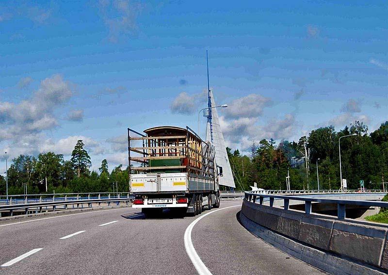 45 eli varttitunti laivan saapumisen jälkeen.