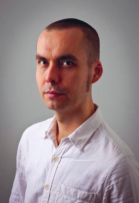 Yhteiskunta, kulttuuri, filosofia 7 Antti Nylén on palkittu esseisti ja 1800-luvun ranskalaiseen kirjallisuuteen erikoistunut suomentaja.