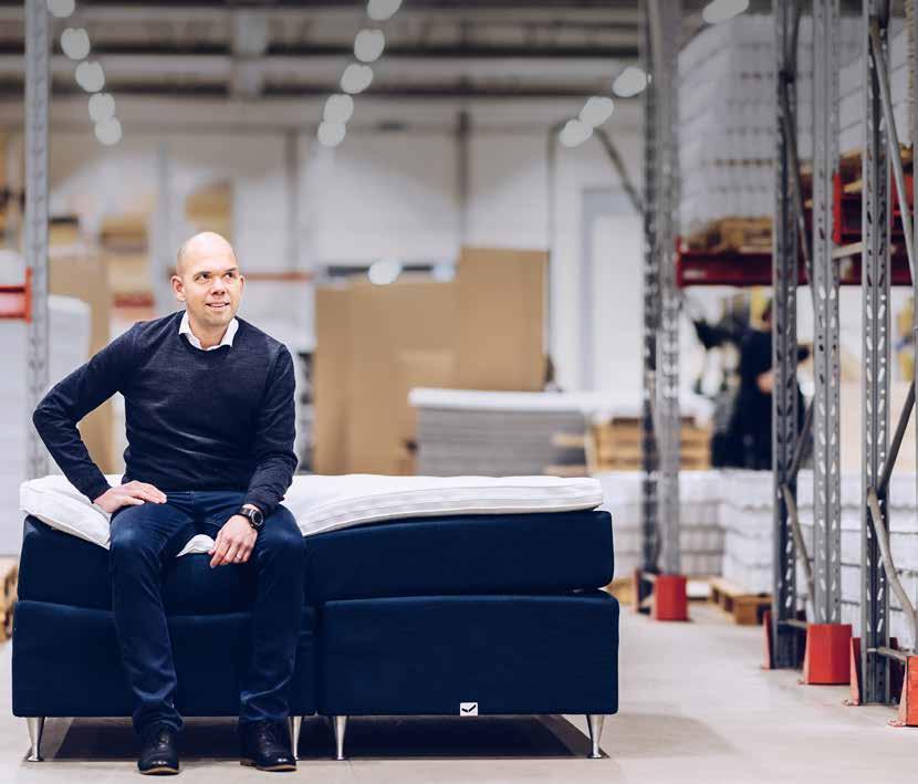 TERVETULOA UNITEHTAALLE Magnus Söderberg, toimitusjohtaja, Viking Beds of Sweden Jokainen tehtaaltamme lähtevä sänky on aitoa käsityötä ja suunniteltu hyviä unia sekä virkistävää lepoa varten.