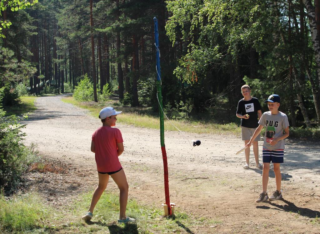 sekä mahdollisuuden ja lukea