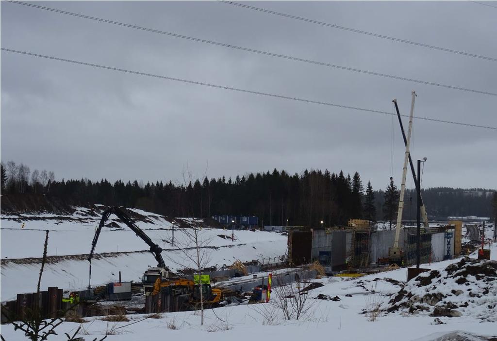 Raportti 5 Kuva 4. Patomäen betonitunneli Hankeosa 2 KU Mt 167 KU Uudenmaankadun työmaalla työt ovat vilkastuneet talvitauon jälkeen.