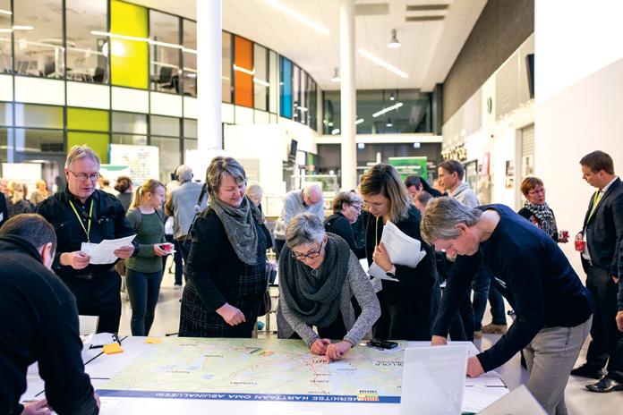 Johdanto Sisällys 3 10 17 Opiskelun ja yrittämisen kaupunki Karisto kutsui lasten takia Maakuntakaava odottaa lopullista lainvoimaa 4 5 12 13 18 19 Ranta-Kartano valmistuu vähitellen Rakokiven