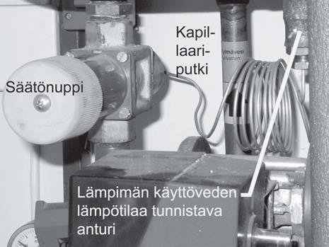 56 Talotekniikan LV-lämmönsäätö Lämpimän käyttöveden säätö 2 1 6 1 6 + 15 2 * 8 6 1) 6 8 ) 6 1 2 5 6 8 2 1) 2 6 1 5 5 F 2 1 6 1 2 1 6 1 8 Mikä on viereisten kaavioiden ero lämpimän käyttöveden