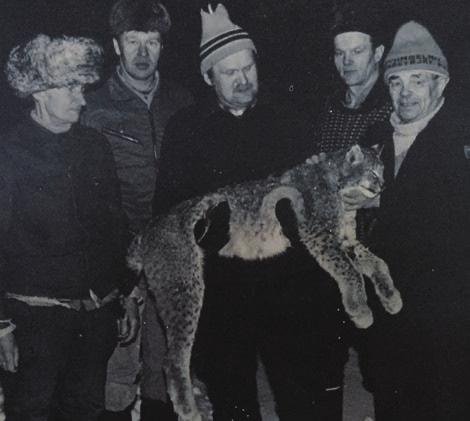 Pyhäselän Metsästäjien alkuvuosien tarinoita Nuoren metsästäjän koulutusta 1950 luvulta alkaen Kuva ei tiedettävästi liity tarinan tapahtumiin.