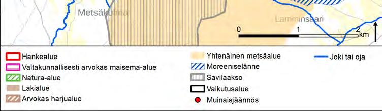 Maisemarakenne. Hankealue sijaitsee metsien keskellä. Alueelle rakennetaan parhaillaan peltoa.