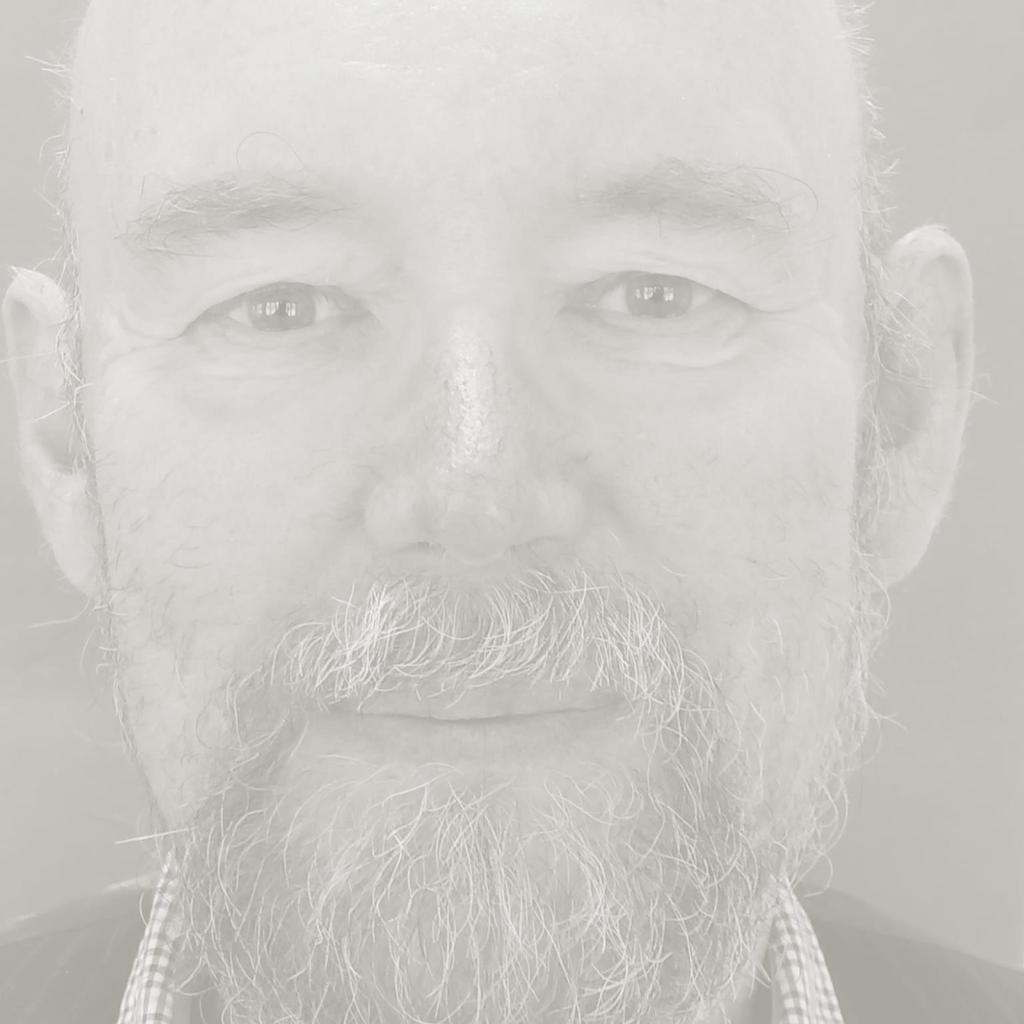 Kaskikuusen luennoille osallistuminen on maksutonta. Voit myös ehdottaa luennoitsijoita ja teemoja ohjelmaamme! Osaa luennoistamme voit seurata ACP-livenä verkossa osoitteessa http://kol.adobeconnect.