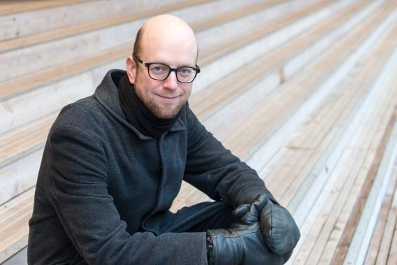 Teemana ilmastonmuutos, ruoka ja vesi ympäristötutkija, kirjailija PANU PIHKALA YMPÄRISTÖAHDISTUS JA TOIVO TUNTEET JA TOI- MINTA EKOKRIISIN AIKANA to 7.11.2019 klo 18.30 20.