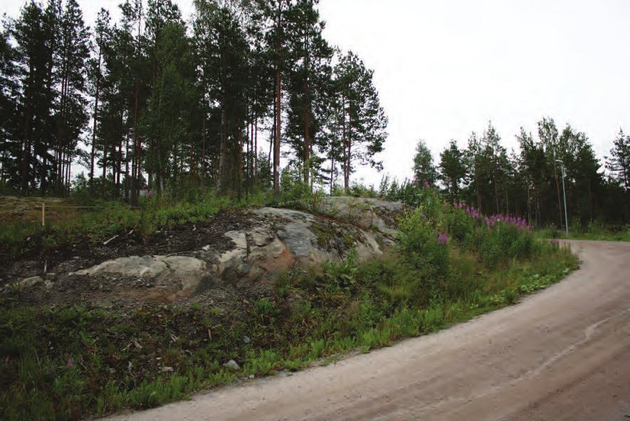 , Merimasku on rauhallinen asuinalue kauniissa ympäristössä meren läheisyydessä, Merimaskun kirkonkylällä. Tontteja sijaitsee sekä metsäisen mäen rinteillä, että aurinkoisella peltomaalla.