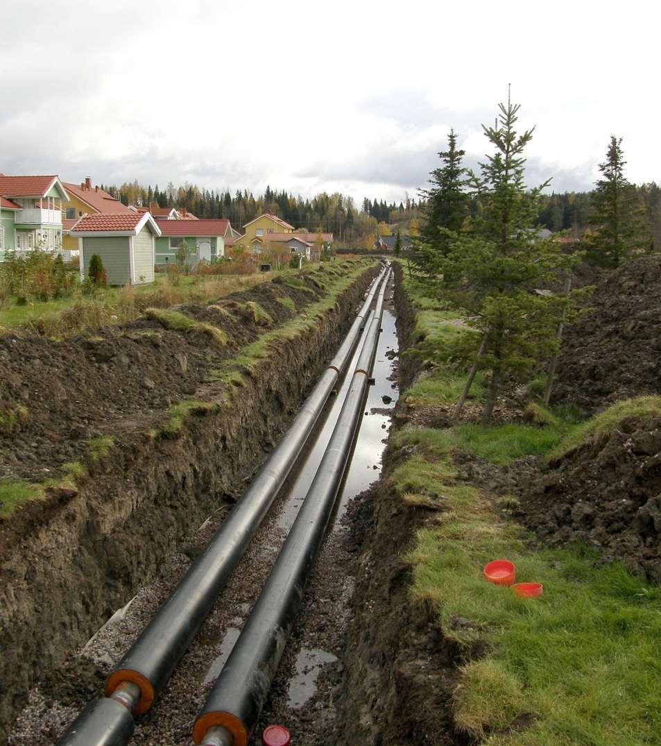 Polttaminen vähenee energiantuotannossa 10 20 vuodessa Ilmastoneutraaleja tuotantomuotoja Ydinvoima, tuulivoima, vesivoima, bioenergia, aurinkoenergia Energiatehokkuutta rakennuksiin, hukkalämpöjen