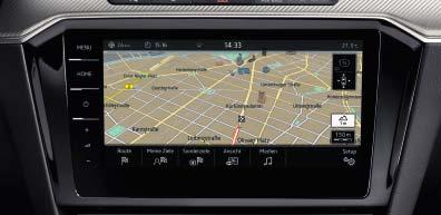 Vaihtoehtoisesti Internet-yhteys navigointilaitetta ja auton WLAN-reititintä varten voidaan kätevästi muodostaa CarStick LTE -liitännän kautta yhdessä Discover Media -navigointijärjestelmän kanssa.