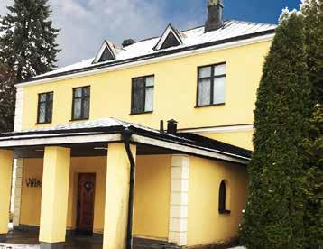 Villa Lokarissa kaikki vieraat mahtuvat samaan tilaan.