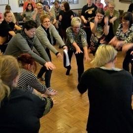 Enemmän hyteä, vähemmän sotea - Hyvinvointia ja terveyttä kulttuurista Hyvinvointia kuntiin ilman rajoja - hankkeen uusi julkaisu Enemmän hyteä, vähemmän sotea - Hyvinvointia ja terveyttä