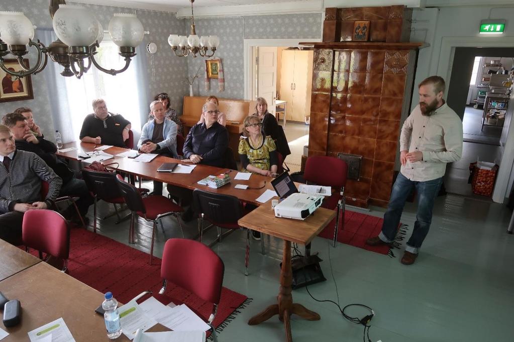 8 Kulttuuriympäristötyöryhmät Vuosien 2017 ja 2018 taitteessa Pohjois-Karjalassa aloitti kokoontumisensa kaksi kulttuuriympäristötyöryhmää.