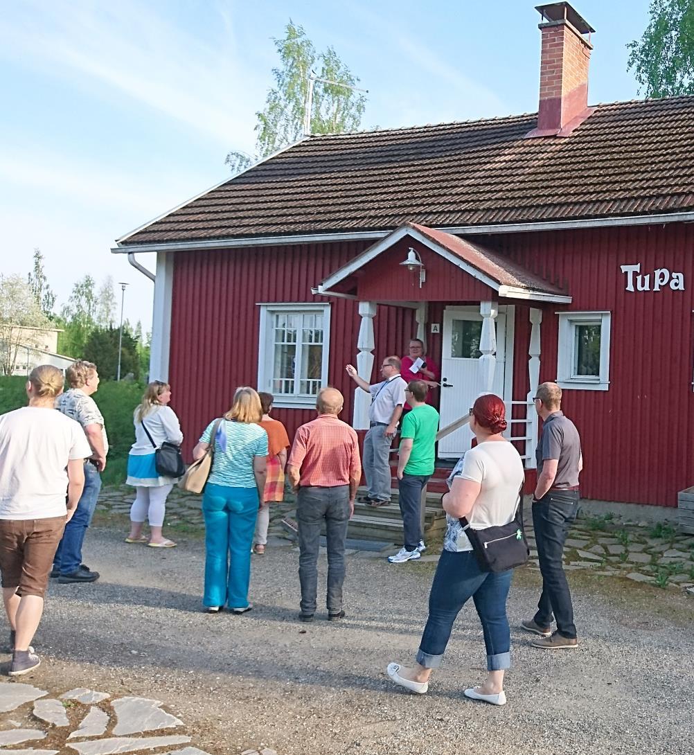 Kirkonkylät palvelukeskuksina Tavoitteena on säilyttää ja kehittää kirkonkylien elinvoimaisuutta Hankeaika: 1.10.2017 30.11.