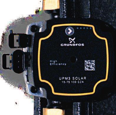 5.2.2 Pumppu aurinkopaneeli (G30, PWM) - Grundfos UPM3 Solar 230 V 1N~ Kiertovesipumpun G30 virta syötetään erikseen (ei