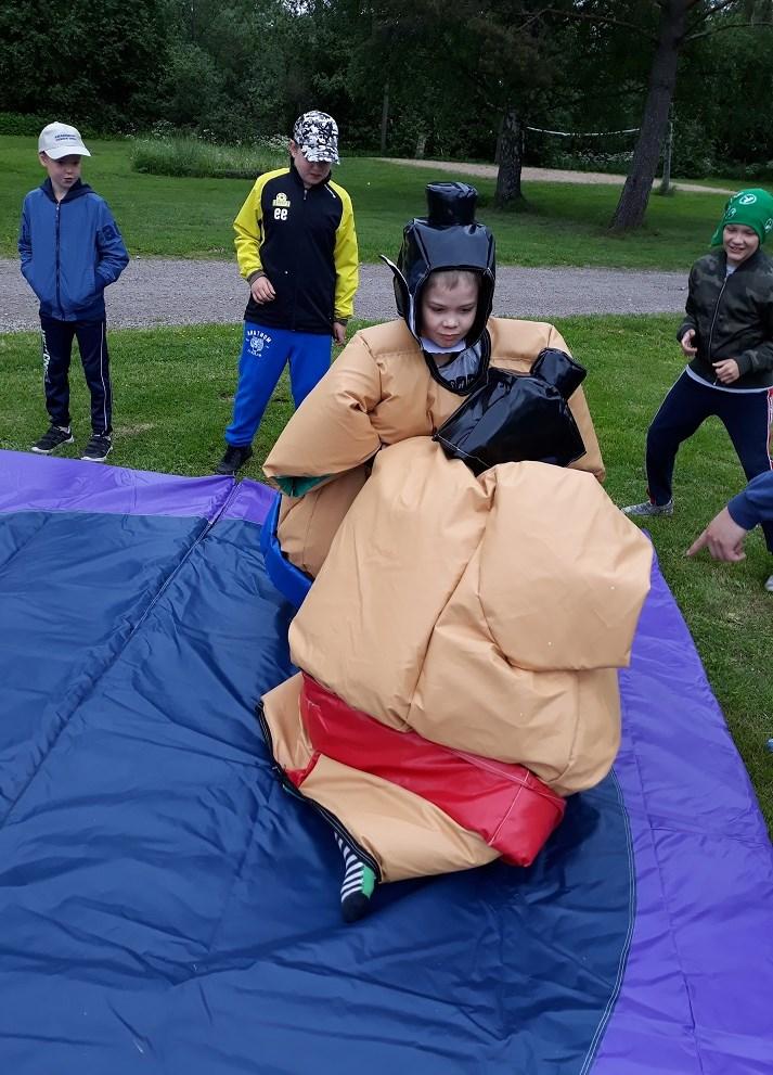 NUORISOPALVELUIDEN