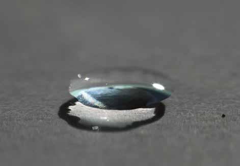 impediscono che calcare, sporcizia e schiuma si depositino e si incrostino sul vetro.