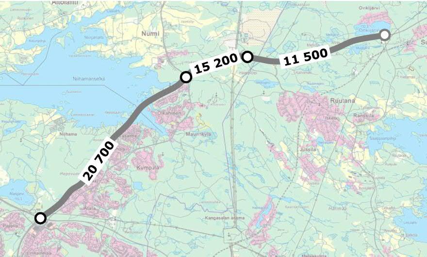 11 Kuva 4-9. Valtatiellä 9:n keskimääräinen vuorokausiliikenne (KVL) vuonna 2014 (ajoneuvoa/vuorokausi). Hankealue on osoitettu sinisellä ympyrällä.