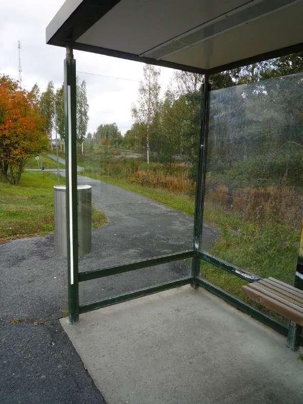 Henkilöautopysäköinnin edistämisen lisäksi on syytä huolehtia myös polkupyörien asianmukaisista liityntäpysäköintimahdollisuuksista solmupysäkeillä.