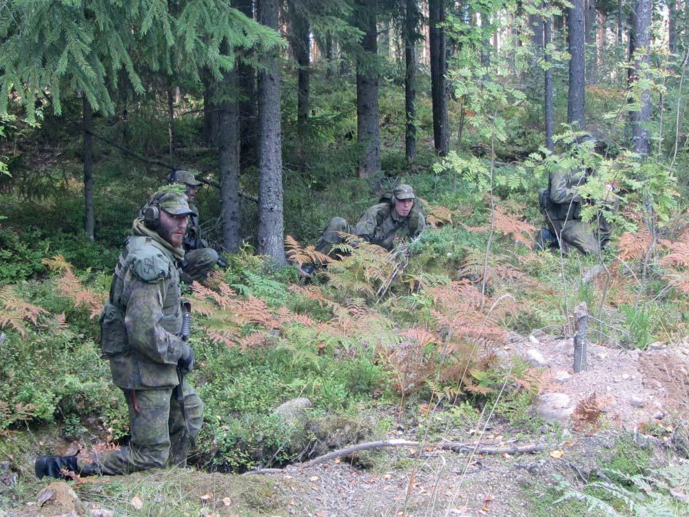 Taisteluharjoitusvaiheen toisena päivänä joukot harjoittelevat omaa tehtäväänsä siten, että iltapäivän päätteeksi käydään ensimmäiset simulaattoritaistelut.