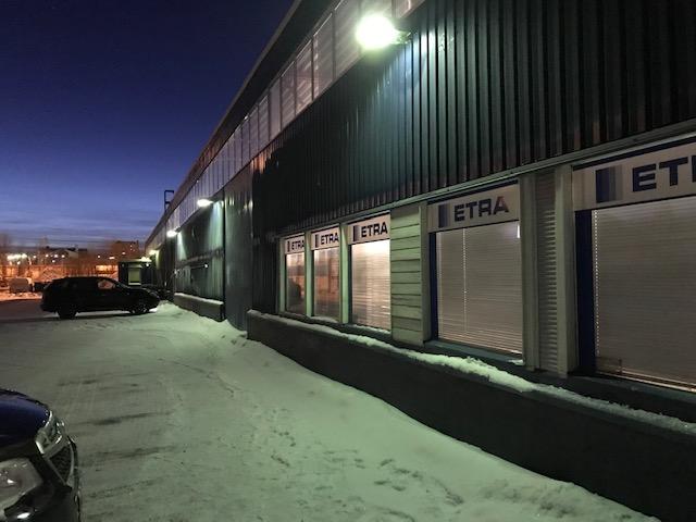 3 mahtumaan kumpaankaan tilaan, joten kaveriksi tarvitaan halli osoitteesta Asentajankatu 10.
