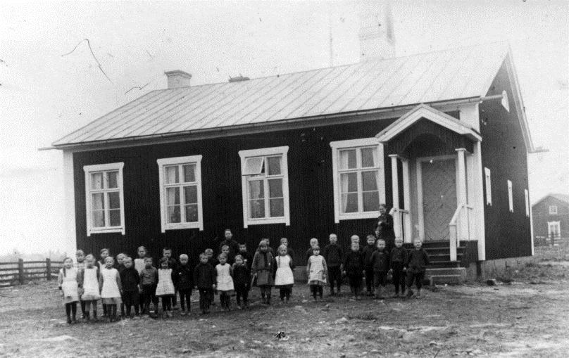 Kylän historiaa Vasaraisten kylä ajoittuu mitä ilmeisimmin 1300 1400-luvulle. Kylä muodosti keskiajalla jakokunnan viereisten Soukaisten, Nihattulan ja Tarvolan kanssa.