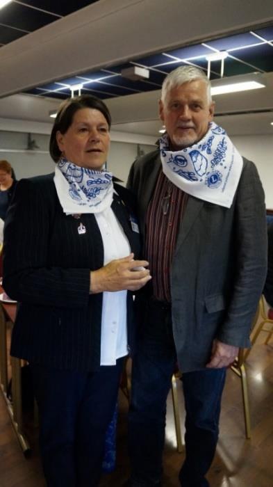 Paikalla olivat myös Leijonat ja puhdas Itämeri -projektin puolesta Karoliina Vilander, Mika Pirttivaara ja Tiitus Tuohikorpi.