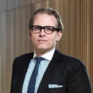 Garantian sijoitustoiminnasta vastaava johtaja ja toimitusjohtajan sijainen 7/2015-6/2019. Taaleri Energia Oy:n toimitusjohtaja.