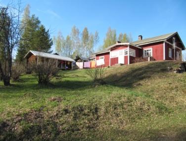 erittäinhyväkuntoinen.