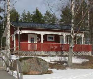 Kalasataman alue Kelkkaniemellä lienee sijainnut aikoinaan laivanrakennuspaikka, ja myöhemmin 1920- luvun alkupuolella niemelle rakennettiin laivalaituri.