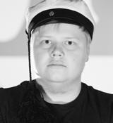 Pidän myös huolen siitä, että jäsenrekisteri on ajan tasalla. Nähdään pian! Terve! Olen Otto ja olen killan opintovastaava.