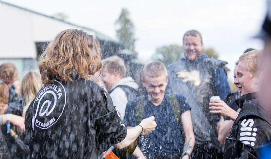 Käytännössä nämä riippuvat ihan siitä, mitä tarjontaa sattuu pääkaupunkiseudulla olemaan milloinkin ja mitä killan jäsenet toivovat.