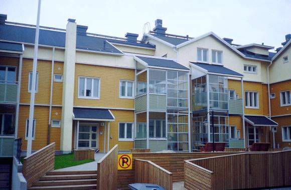 ASUNTO OY PORVOON FREDRIKA Sijainti: Rauhankatu 23, 06100 Porvoo Alueen / rakennuksen käyttötarkoitus: Asuinkerrostalo Kerrosala-neliömetrit: 1 371 k-m² Asuntojen lukumäärä: 19 Rakennukset: Yksi 2-3