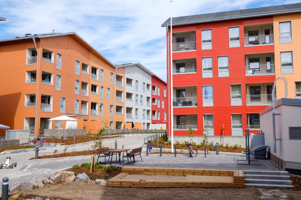 HELSINGIN KUNINKAANTAMMEN TAIDEMAALARINKADUN PUUKERROSTALOT Sijainti: Helsinki, Kuninkaantammi Alueen käyttötarkoitus: Asuinkerrostaloja Kerrosalaneliömetrit: 3 115 k-m² Asuntojen lukumäärä: 58