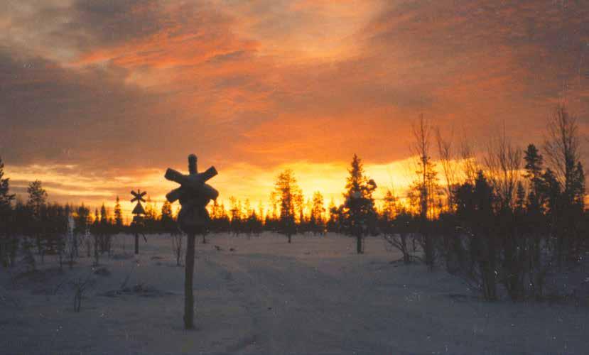 HISTORIAVAIHDE SILMÄÄN Osa vanhoista TVH:n aikoinaan ylläpitämistä polkuteistä on nykyisin hyödynnetty moottorikelkkareitteinä.