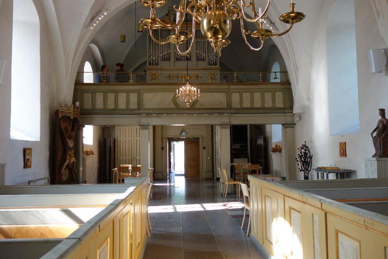 Museovirasto arvioi muutoksia asiantuntijana ja lausunnonantajana.