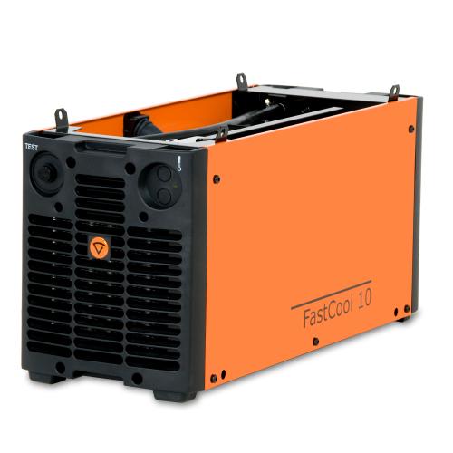 LISÄVARUSTEET FastCool 10 MMT/PMT gun range PMT MN (MN stands for MultiNeck) FastCool 10 on FastMig M
