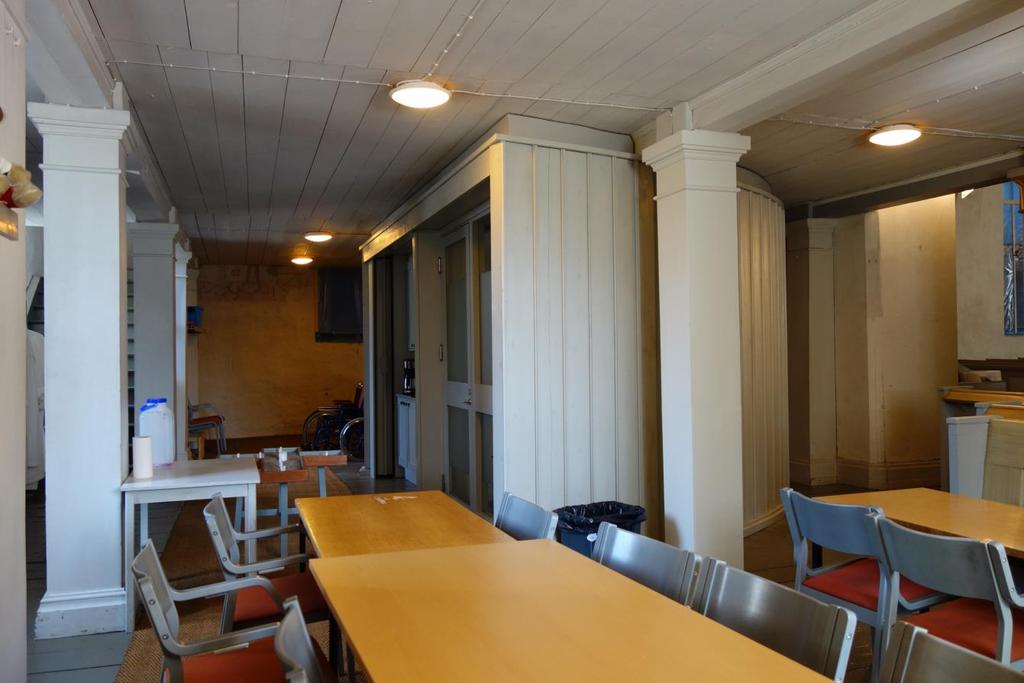 esteetön wc lehterin